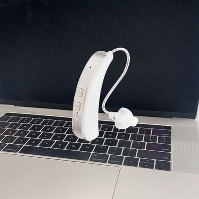 Máy trợ thính kỹ thuật số có tuổi thọ pin lâu dài với khuếch đại 8 kênh