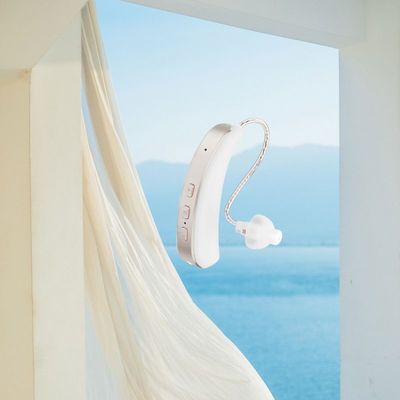 Trải nghiệm âm thanh rõ ràng với 9 cấp độ điều chỉnh kỹ thuật số thính lực bị suy giảm khuếch đại