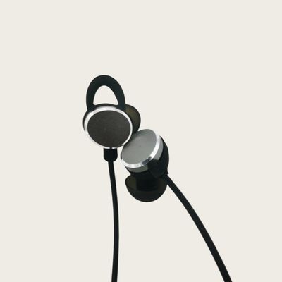 IPX5 Bộ trợ thính vô hình có thể sạc lại Thiết bị chống thấm nước cho người khiếm thính 80h